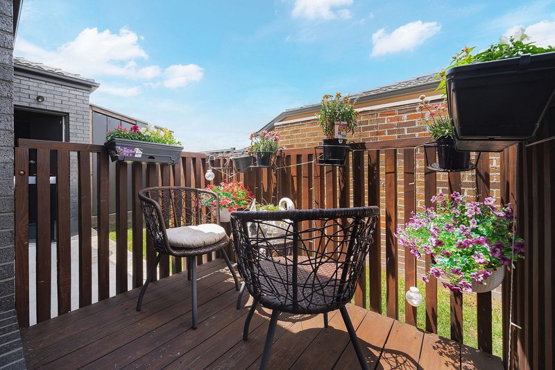 Photo - 15 Fuschia Place, Meadow Heights VIC 3048 - Image 21