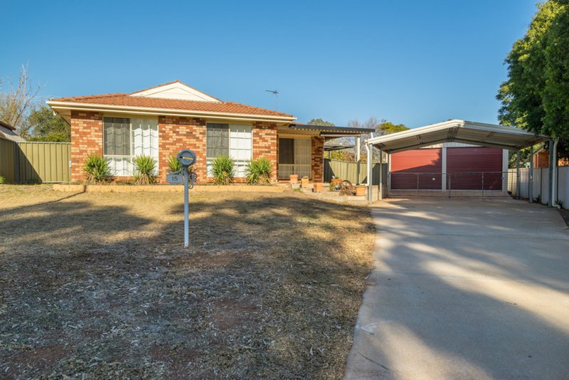 15 Galloway Drive, Dubbo NSW 2830