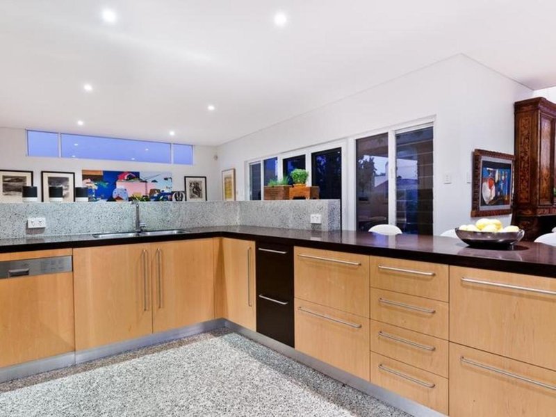 Photo - 15 Garden Street, Swanbourne WA 6010 - Image 3