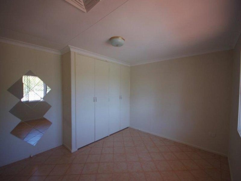 Photo - 15 Gascoyne Crescent, Dampier WA 6713 - Image 2