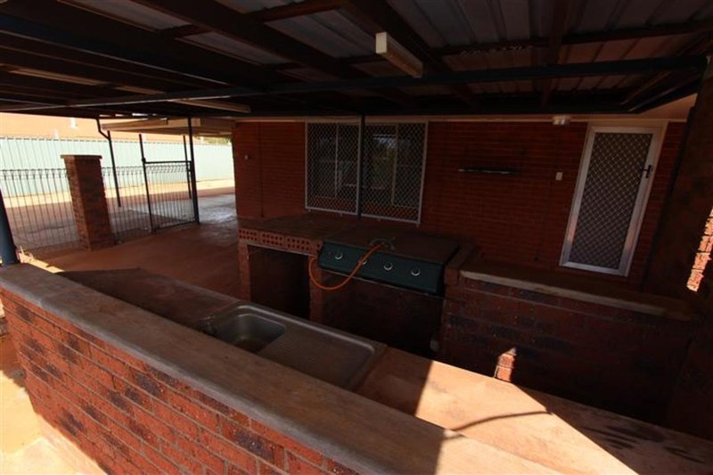 Photo - 15 Gascoyne Crescent, Dampier WA 6713 - Image 6