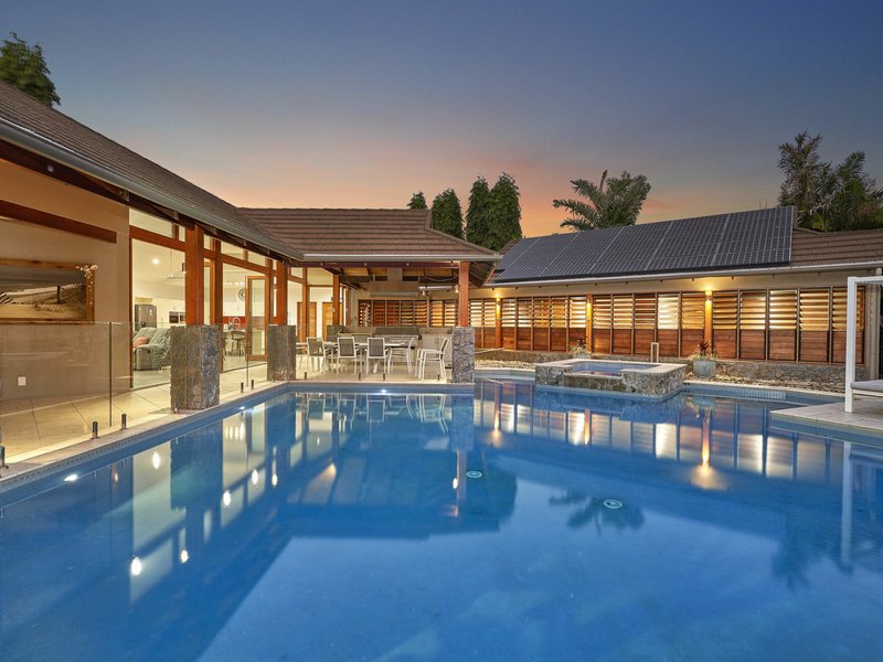 Photo - 15 Gibson Close, Clifton Beach QLD 4879 - Image 3