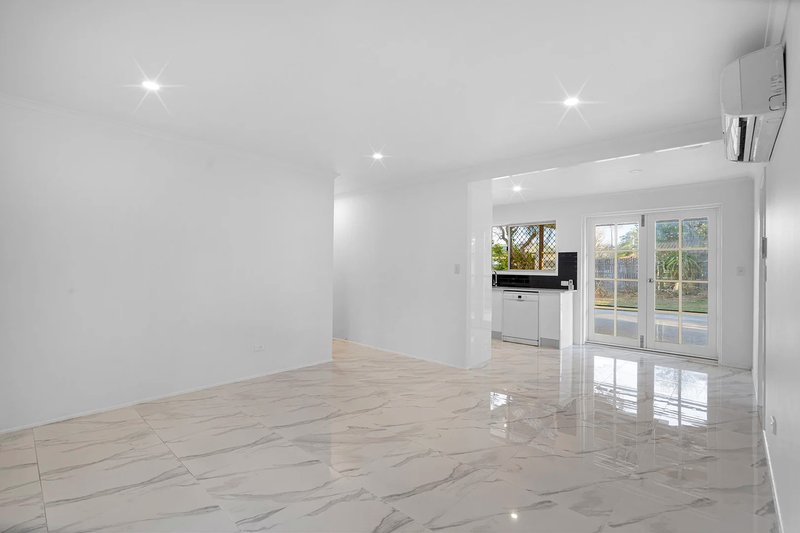 Photo - 15 Gibson Street, Capalaba QLD 4157 - Image 2
