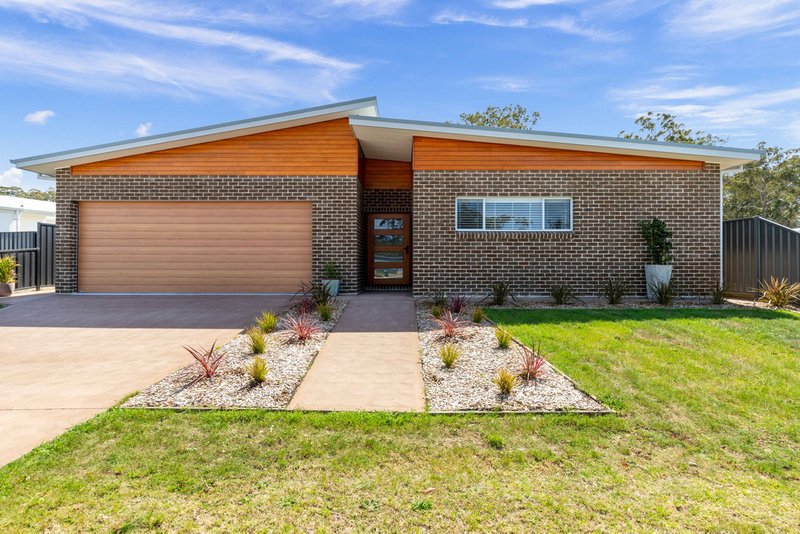 15 Gillian Grove, Broulee NSW 2537