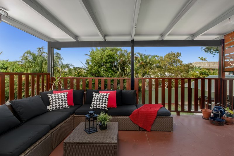 Photo - 15 Girrah Street, Brendale QLD 4500 - Image 5