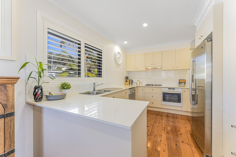 Photo - 15 Gladstone Parade, Moffat Beach QLD 4551 - Image 5