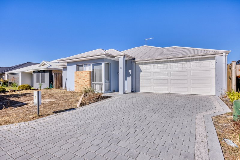 Photo - 15 Glamorgan Loop, Ellenbrook WA 6069 - Image 18