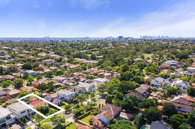 Photo - 15 Glenarvon Street, Strathfield NSW 2135 - Image 15