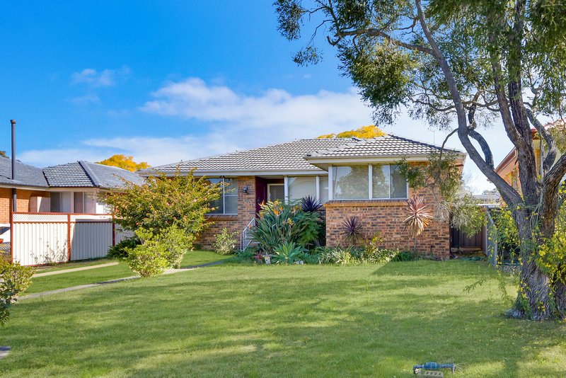 15 Glencoe Avenue, Werrington County NSW 2747