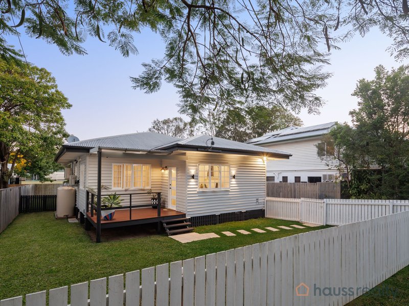 Photo - 15 Glenwood Street, Chelmer QLD 4068 - Image 12