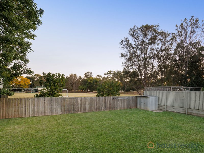 Photo - 15 Glenwood Street, Chelmer QLD 4068 - Image 14