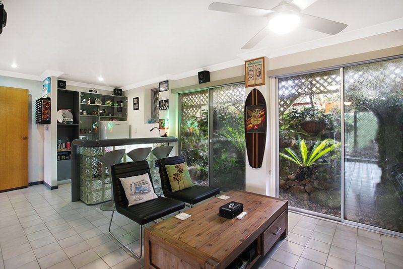 Photo - 15 Glenys Street, Tweed Heads South NSW 2486 - Image 4