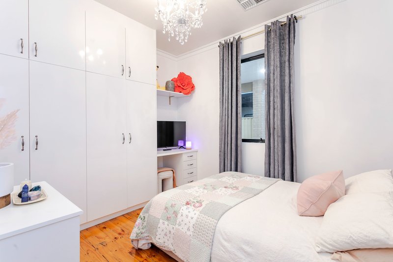 Photo - 15 Gliddon Street, Rosewater SA 5013 - Image 7