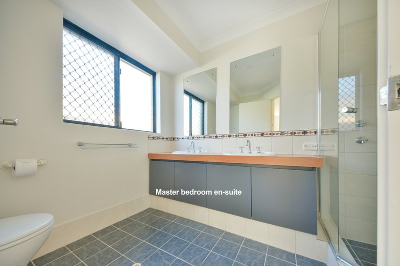 Photo - 15 Gonville Green, Port Kennedy WA 6172 - Image 8
