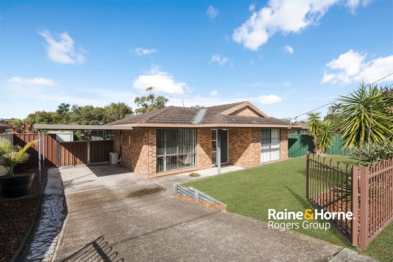 Photo - 15 Gorokan Drive, Lake Haven NSW 2263 - Image 1