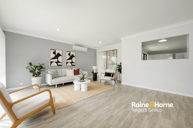 Photo - 15 Gorokan Drive, Lake Haven NSW 2263 - Image 2