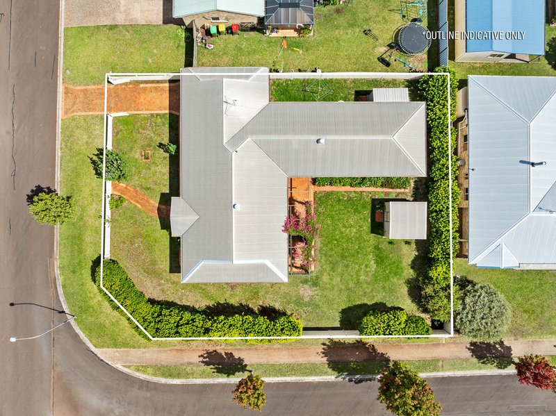 Photo - 15 Gouldson Drive, Kearneys Spring QLD 4350 - Image 4