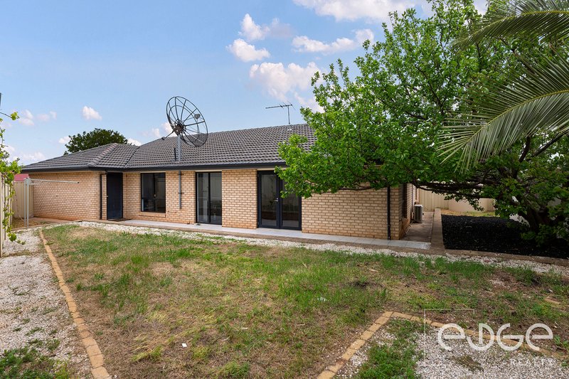 Photo - 15 Graeber Road, Smithfield SA 5114 - Image 18