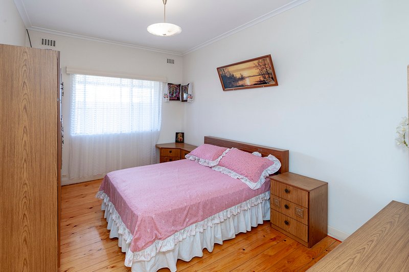 Photo - 15 Graham Street, Wingfield SA 5013 - Image 9