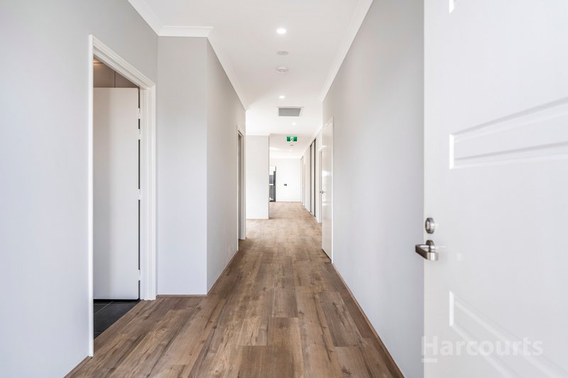Photo - 15 Grainger View, Ravenswood WA 6208 - Image 3