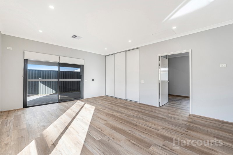 Photo - 15 Grainger View, Ravenswood WA 6208 - Image 11