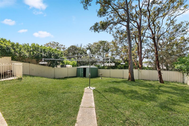 Photo - 15 Grandview Parade, Gorokan NSW 2263 - Image 12