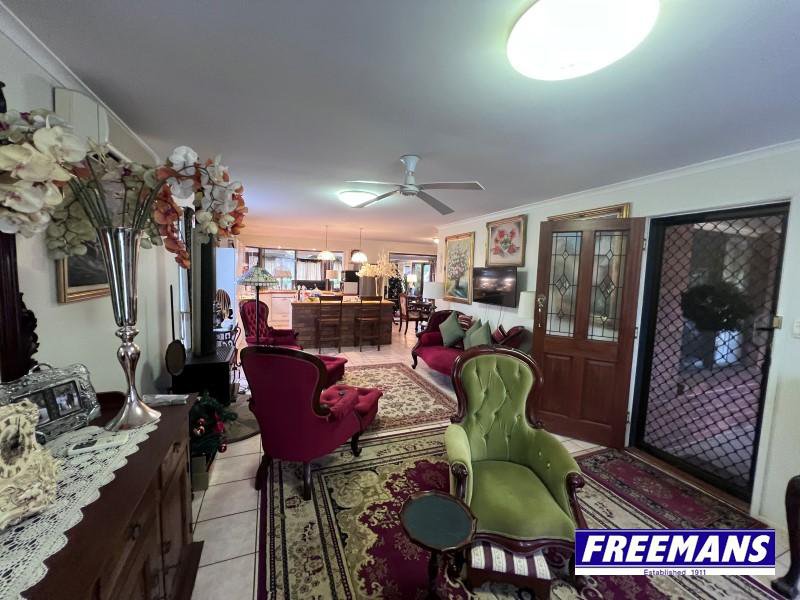 Photo - 15 Grant Avenue, Kingaroy QLD 4610 - Image 6