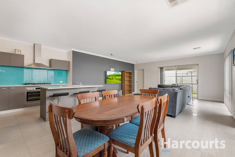 Photo - 15 Grasswren Way, Alkimos WA 6038 - Image 8