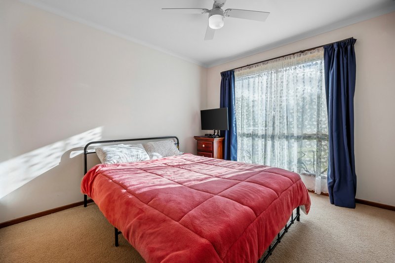 Photo - 15 Gray Street, Lismore VIC 3324 - Image 5