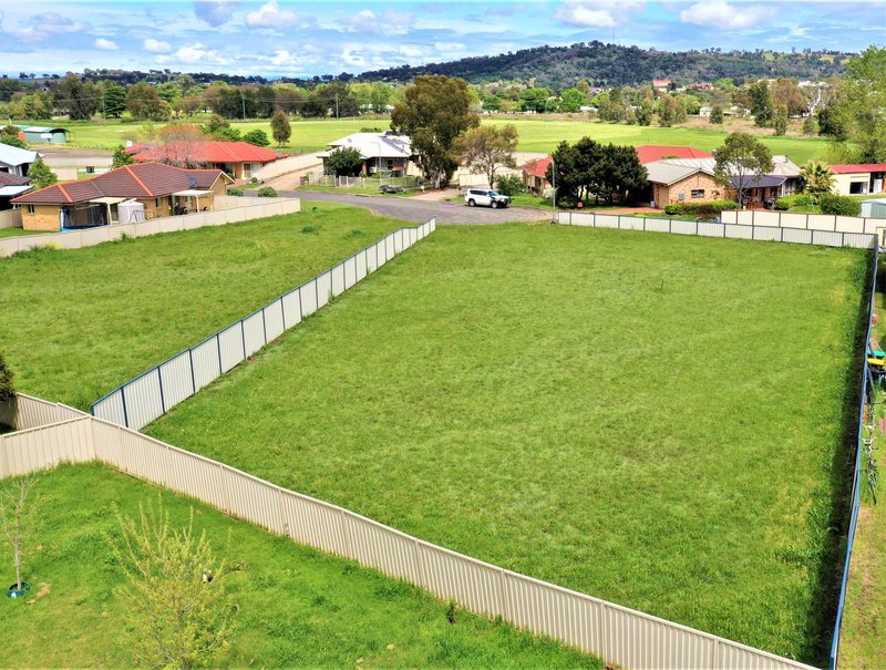 Photo - 15 Green Crescent, Quirindi NSW 2343 - Image 6