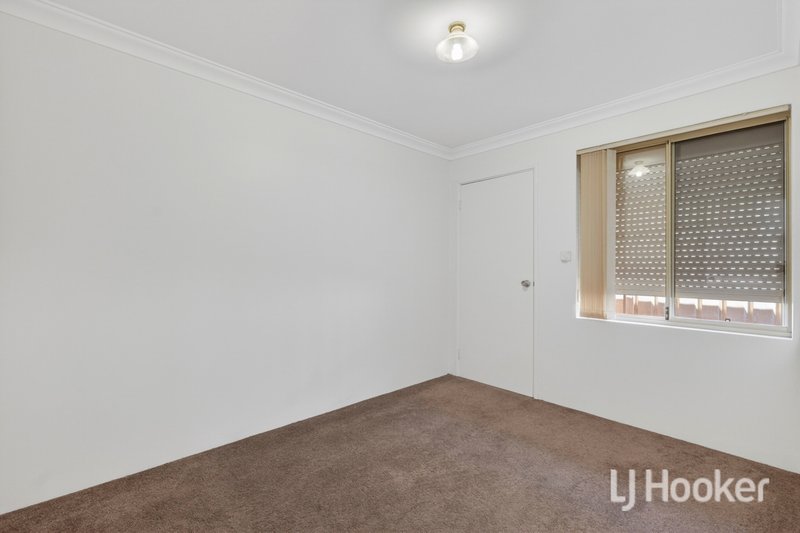 Photo - 15 Greenland Boulevard, Canning Vale WA 6155 - Image 6
