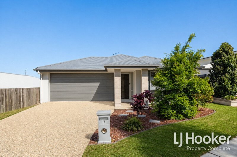 Photo - 15 Greenstone Street, Yarrabilba QLD 4207 - Image 11