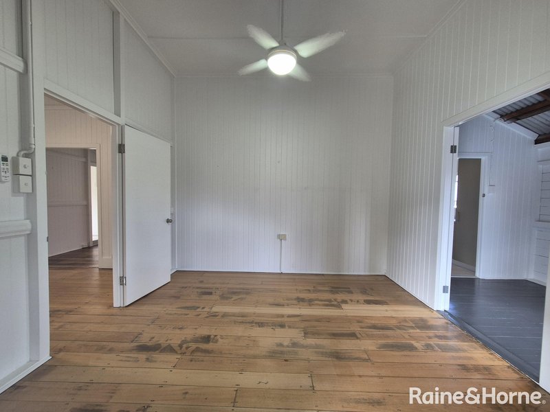 Photo - 15 Grogan Street, Mossman QLD 4873 - Image 5