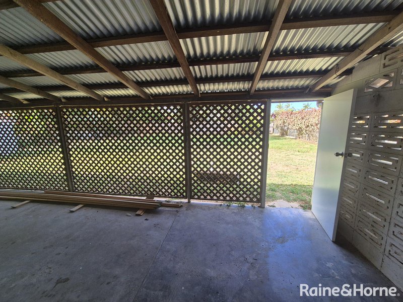 Photo - 15 Grogan Street, Mossman QLD 4873 - Image 15