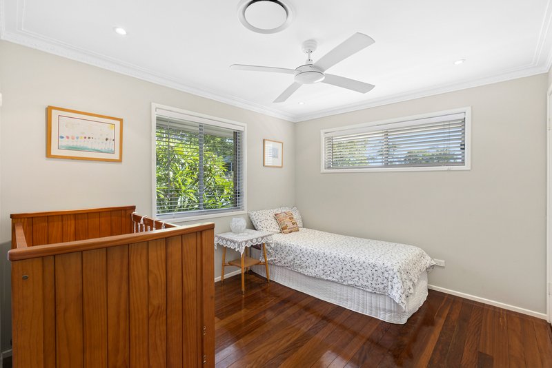 Photo - 15 Gundara Street, The Gap QLD 4061 - Image 7