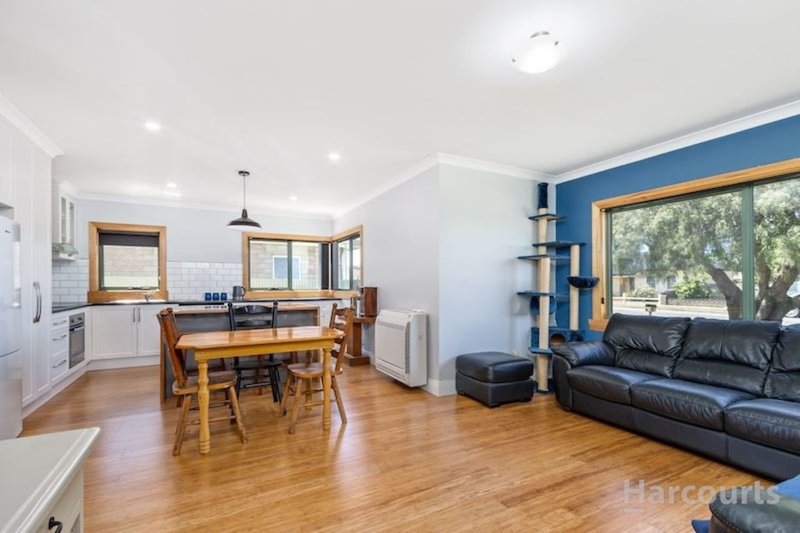 Photo - 15 Gunn Street, Devonport TAS 7310 - Image 5