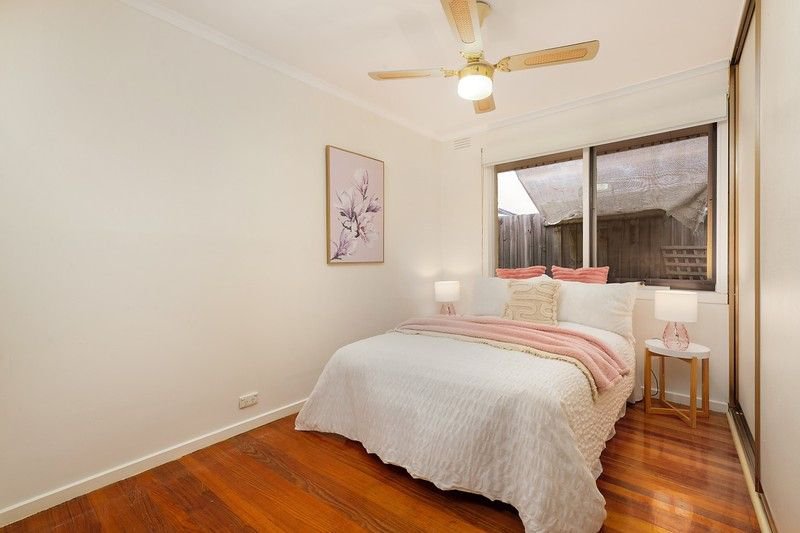 Photo - 15 Gyra Court, Bundoora VIC 3083 - Image 8