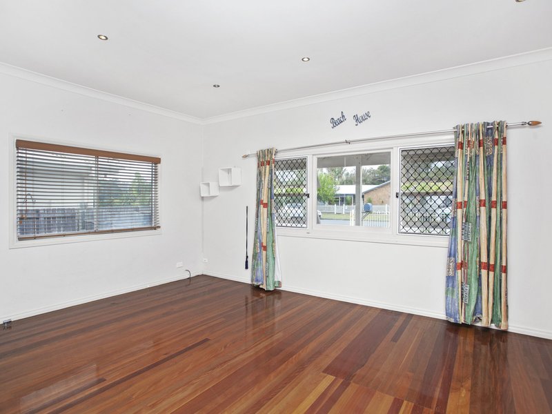 Photo - 15 Hall Street, Old Bar NSW 2430 - Image 10