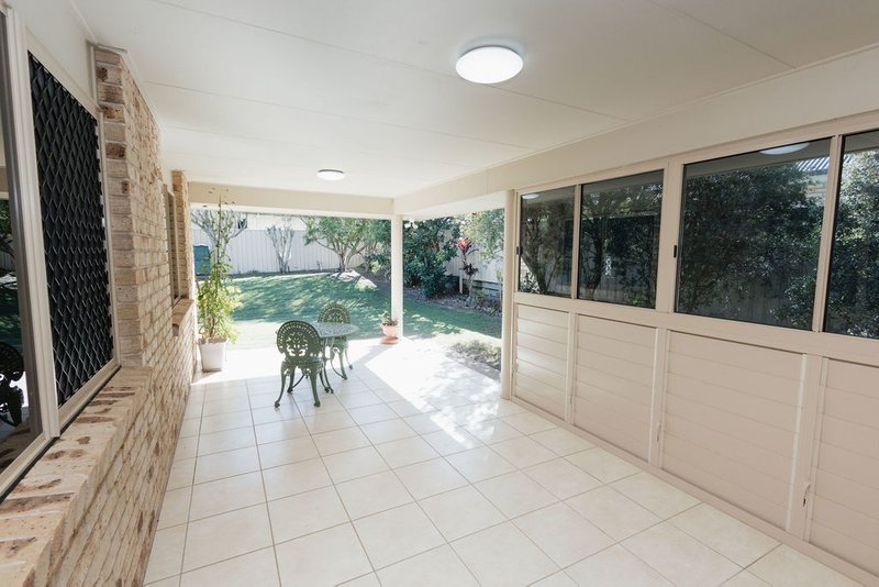 Photo - 15 Hallii Street, Ashfield QLD 4670 - Image 10