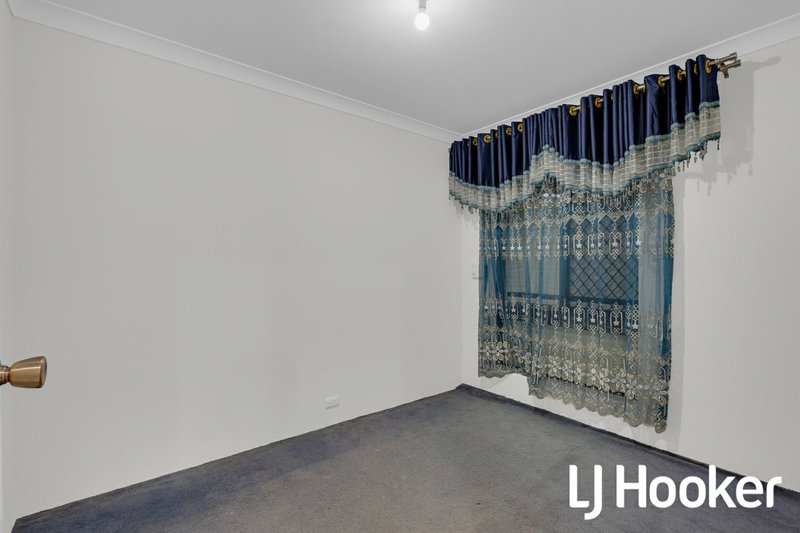 Photo - 15 Hannan Place, Huntingdale WA 6110 - Image 11