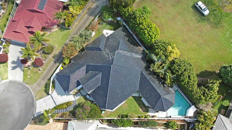 Photo - 15 Harrow Close, Bridgeman Downs QLD 4035 - Image 26