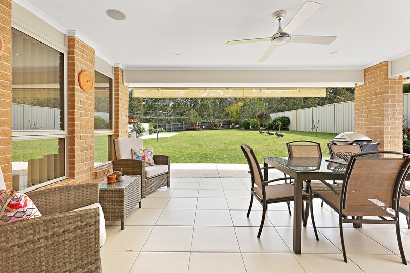 Photo - 15 Hartfield Avenue, Horsley NSW 2530 - Image 10