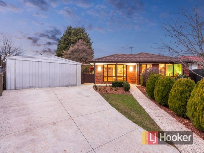 15 Harvey Court, Hampton Park VIC 3976