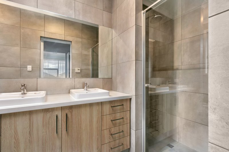 Photo - 15 Harvey Crescent, Evanston South SA 5116 - Image 7