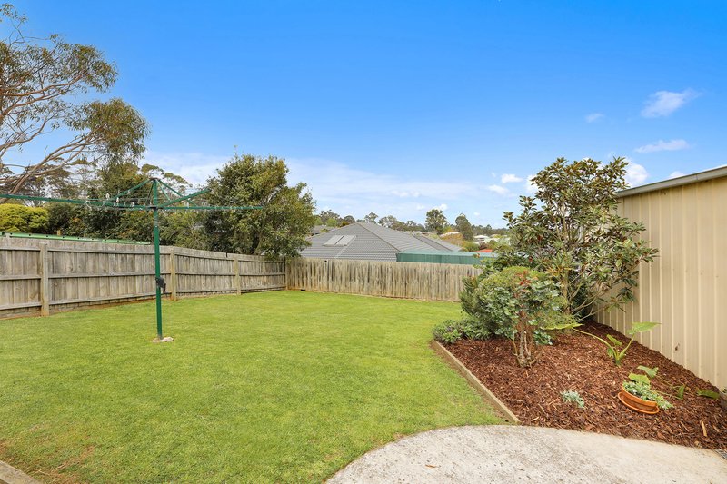 Photo - 15 Hatfield Drive, Drouin VIC 3818 - Image 16