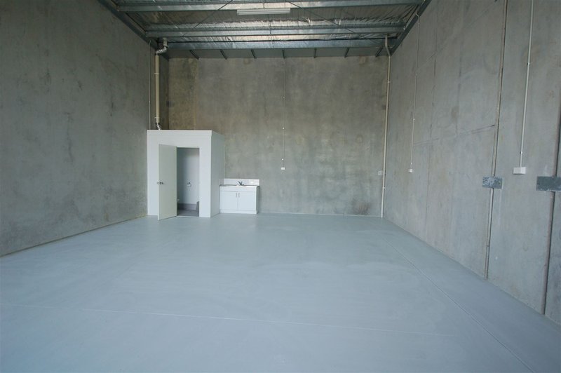 Photo - 1/5 Hathor Way, Bibra Lake WA 6163 - Image 3