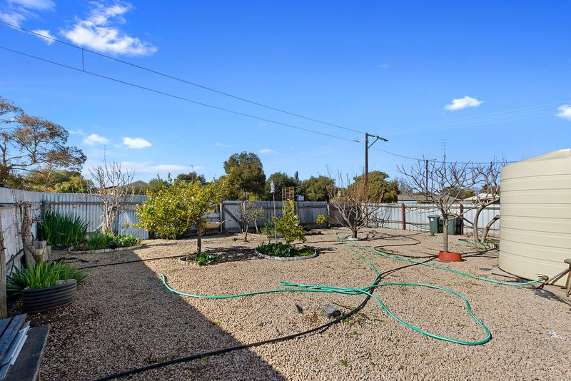 Photo - 15 Haven Road, Moonta Bay SA 5558 - Image 14