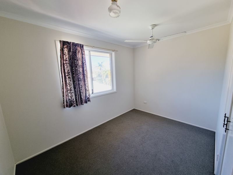 Photo - 15 Hay Court, South Gladstone QLD 4680 - Image 5