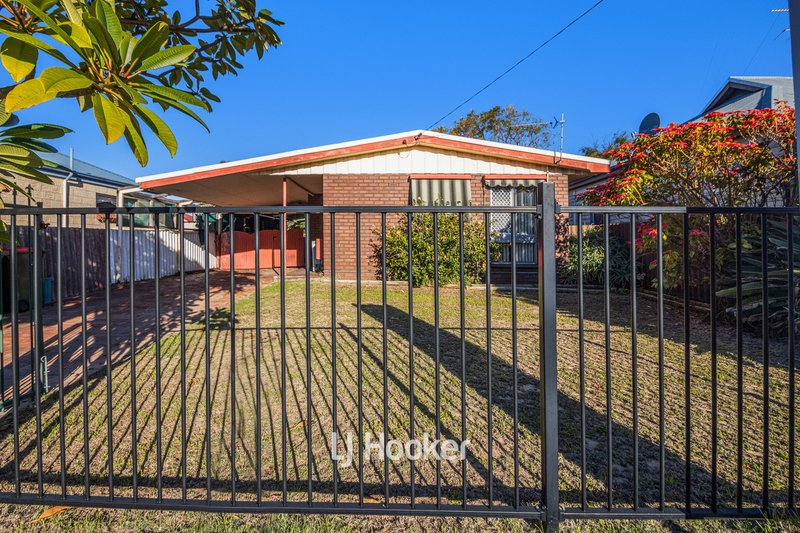 Photo - 15 Hayes Street, Bunbury WA 6230 - Image 2