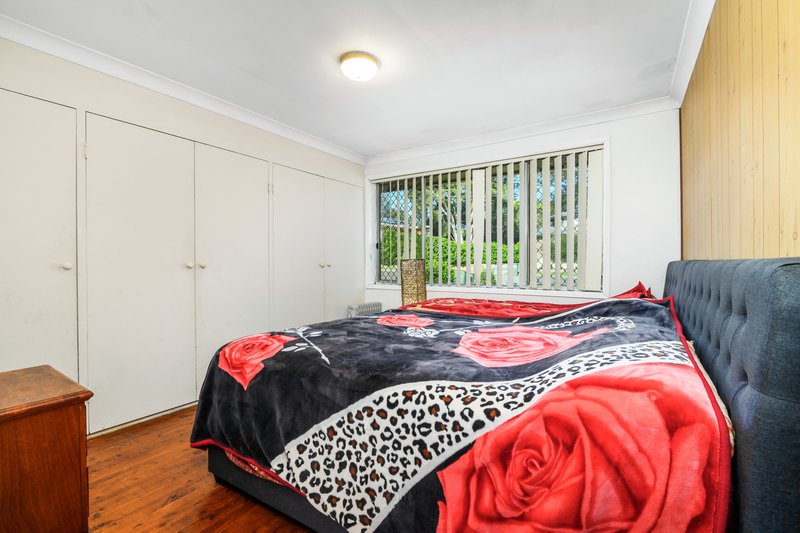 Photo - 15 Haywood Place, Greystanes NSW 2145 - Image 6